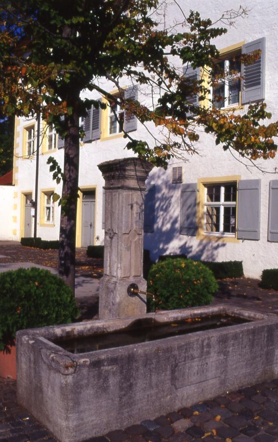 Markgraeflich Badischer Gasthof Schwanen Salem  Eksteriør bilde